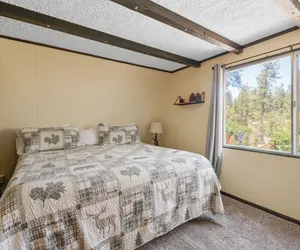 Photo 3 - Cabin in the Pines