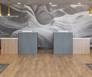 Photo 3 - La Quinta Inn & Suites by Wyndham Phoenix West / Glendale