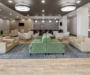 Photo 5 - La Quinta Inn & Suites by Wyndham Phoenix West / Glendale