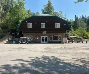 Photo 2 - Deer Lake Resort
