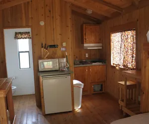 Photo 4 - Deer Lake Resort