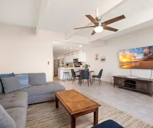 Photo 4 - Spacious 4-bedroom Lokelani Collection - Multi Unit Listing - Same Floor - Ocean Front - 2 Free Rental Cars! Lok-b201/03