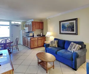 Photo 4 - Ocean Jewel 319