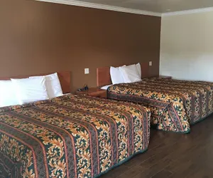 Photo 2 - Colfax Motorlodge