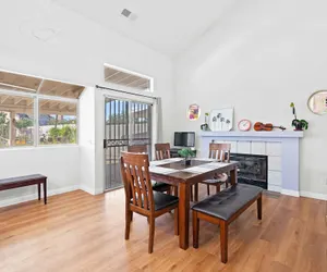 Photo 5 - Stylish Home w Full Kitchen Garage Backyard