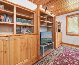 Photo 2 - Casa De Oso Lakefront
