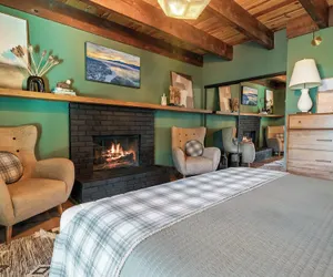 Photo 3 - Ski View Chalet
