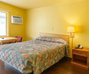 Photo 2 - Budget Motel Granite City/St Louis Area