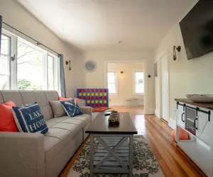 Photo 4 - Lakeview Getaway With Hot Tub