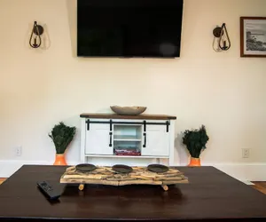 Photo 3 - Lakeview Getaway With Hot Tub