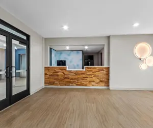 Photo 4 - Echo Suites Extended Stay By Wyndham Phoenix-Peoria/Glendale