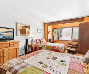 Photo 4 - Mama Bear's Cottage