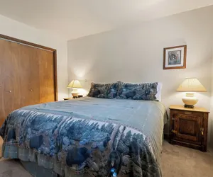 Photo 3 - Getaway Chalet