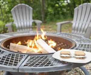 Photo 3 - Gorgeous Cabin w Hot Tub Firepit Gameroom