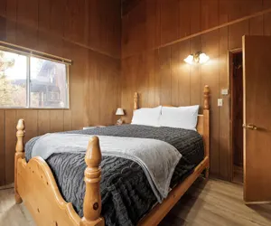 Photo 3 - Joebellarue Home