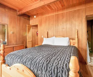 Photo 2 - Joebellarue Home
