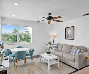 Photo 2 - Marine Villas 5 in Hollywood