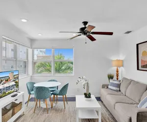 Photo 4 - Marine Villas 5 in Hollywood