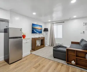 Photo 2 - Casa Roselle 3 in Hollywood