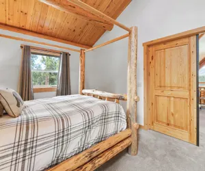 Photo 3 - Lakeview Lodge
