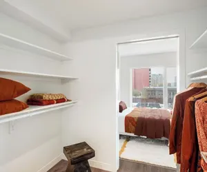 Photo 4 - Luxury Apartments by Hyatus at Old City