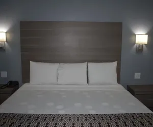Photo 2 - Hotel Royale