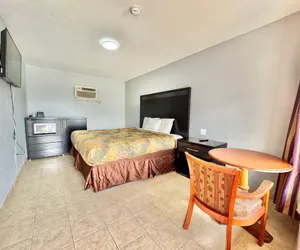 Photo 5 - Welcome Motel