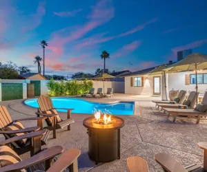 Photo 3 - NEW The Hensley on Hubbell Designer Oasis w Pool