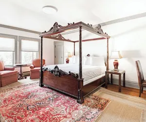 Photo 4 - The Willoughby House