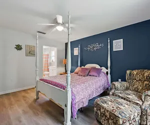 Photo 4 - Ocean Blue Haven - Stay for 6!