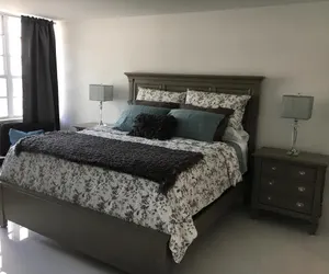 Photo 3 - 8 Guests - Pool - Miami Beach With Ocean Views