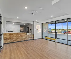 Photo 3 - ECHO Suites Extended Stay by Wyndham Houston Katy West