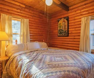 Photo 2 - Rustic Pine