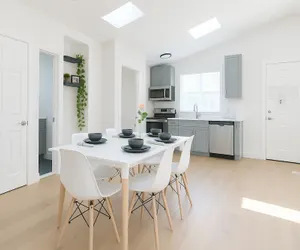 Photo 5 - New Build Smart Home 3 Bedroom
