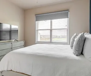 Photo 5 - Clear Springs Apartments By Landing