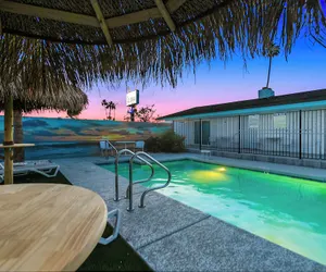 Photo 2 - Aloha Breeze