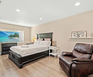 Photo 3 - Heartwarming Family Stay 10 Min Walk to Pomona Valley Hospital