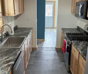 Photo 5 - Mill Street Upper Apartment