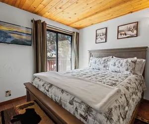 Photo 2 - Shepherd's Cabin