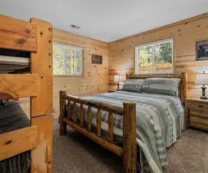 Photo 5 - Eagle Point Retreat