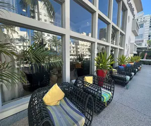 Photo 3 - Maxines Dorset Catalina Hotel