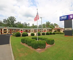 Photo 2 - Knights Inn Pilot Mountain