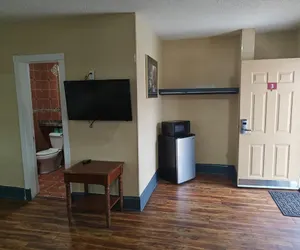 Photo 5 - Deluxe Inn - Savannah