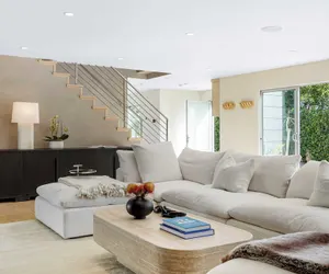 Photo 5 - Luxury Hollywood Hills Home With Pool, Outdoor Dining & Iconic Views Skyline Chalet