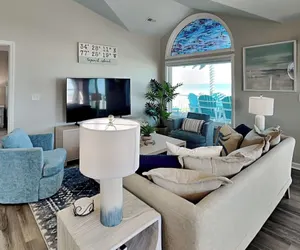 Photo 4 - Blue Me A Wave