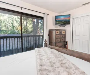 Photo 2 - Snow Summit Getaway