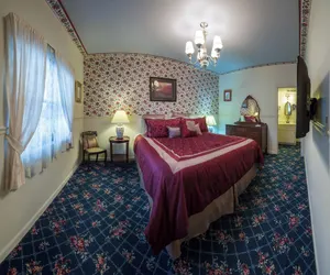 Photo 3 - Boutique Retreat in Wine & Gold Country