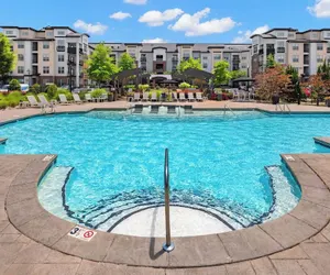 Photo 2 - Landing Charlotte Apartments