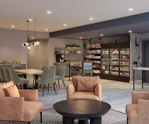 Photo 2 - Hyatt Studios Huntsville