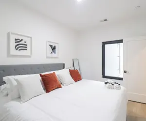 Photo 2 - Unit 3 One BR With Queen  Sofa and  Bed